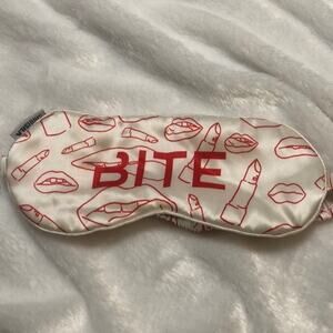 Bite Beauty x Shhhsilk Sleep Eye Mask